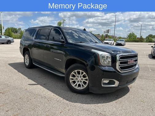 2017 GMC Yukon XL SLT