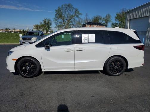 2023 Honda Odyssey Sport