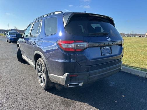 2023 Honda Pilot Sport