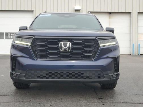 2023 Honda Pilot Sport