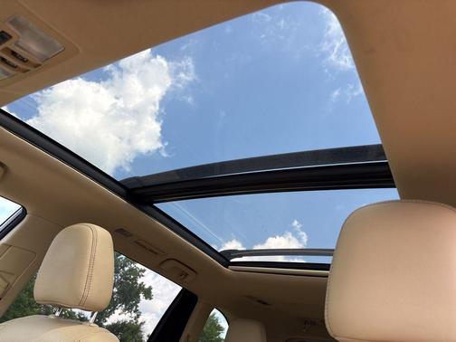 2014 Toyota Highlander Limited Platinum