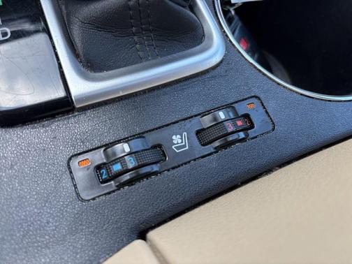 2014 Toyota Highlander Limited Platinum
