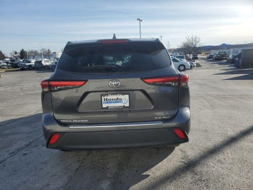 2020 Toyota Highlander XLE