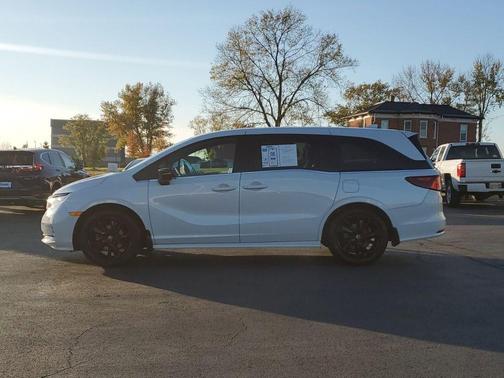 2023 Honda Odyssey Sport