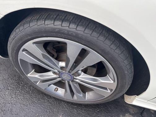 2015 Mercedes-Benz CLA-Class 250