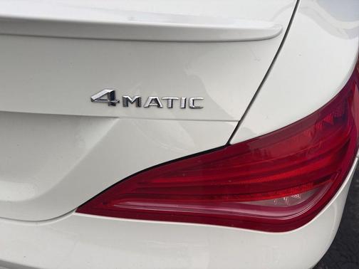 2015 Mercedes-Benz CLA-Class 250