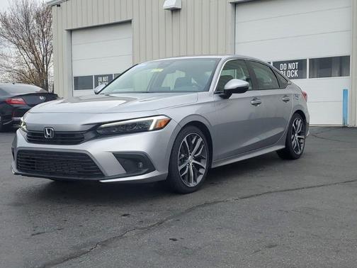 2022 Honda Civic Touring
