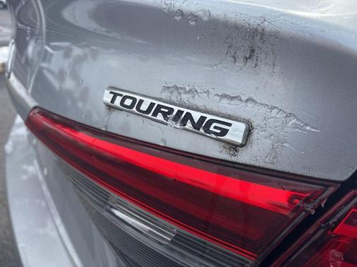 2022 Honda Civic Touring