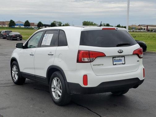 2014 Kia Sorento LX