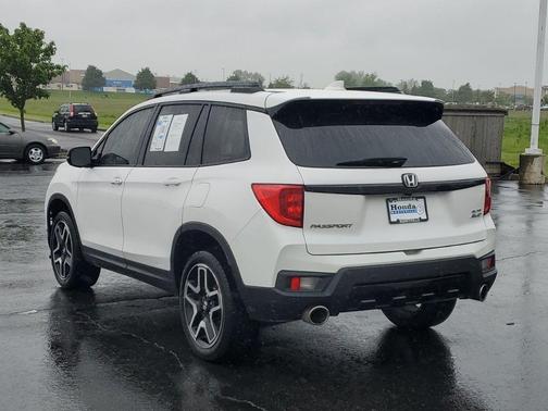 2023 Honda Passport Elite