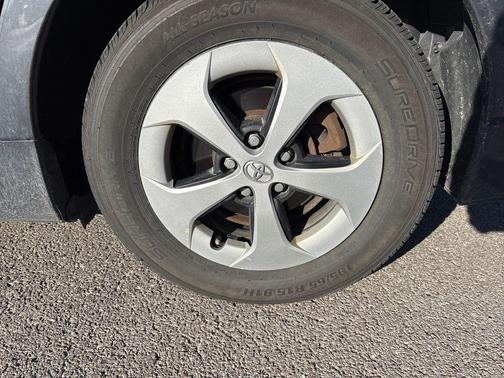 2015 Toyota Prius Four