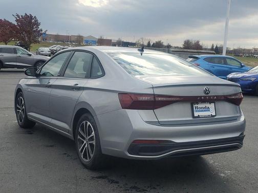 2025 Volkswagen Jetta 1.5T Sport