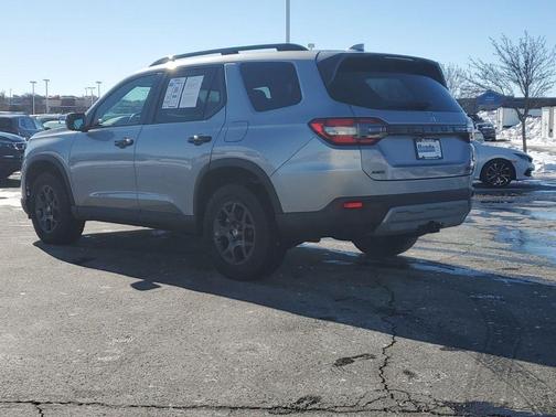 2025 Honda Pilot TrailSport