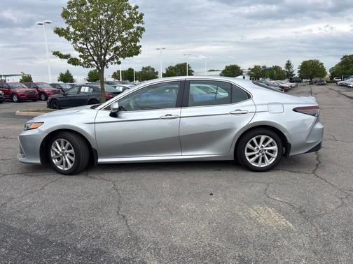 Celestial Silver Metallic 2023 Toyota Camry LE