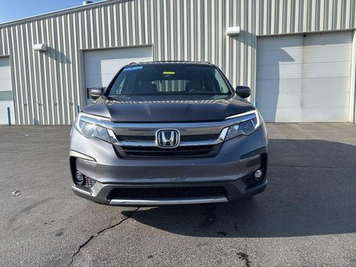 Modern Steel Metallic 2019 Honda Pilot EX