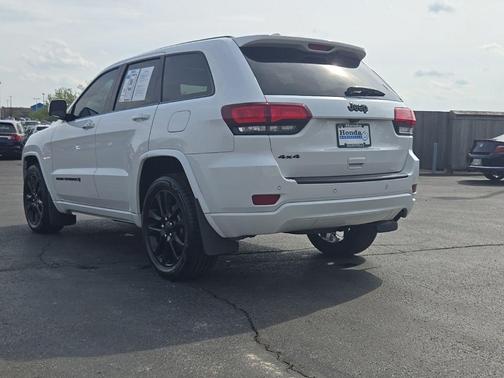 2021 Jeep Grand Cherokee Laredo X