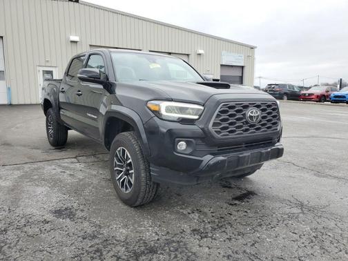 2020 Toyota Tacoma TRD Sport