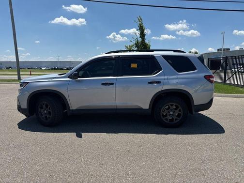 2024 Honda Pilot TrailSport