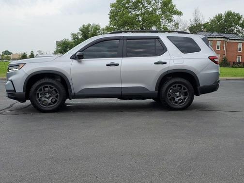 2024 Honda Pilot TrailSport
