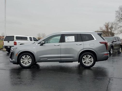 2024 Cadillac XT6 Luxury FWD