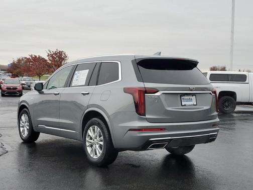 2024 Cadillac XT6 Luxury FWD