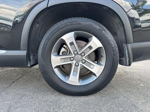 Crystal Black Pearl 2023 Honda Pilot EX-L 7-Passenger