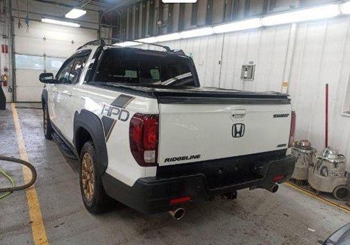 2022 Honda Ridgeline Black Edition
