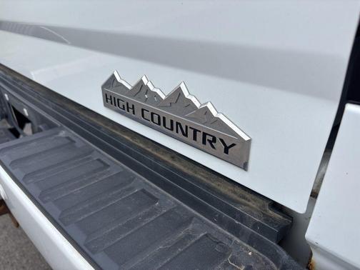 2017 Chevrolet Silverado 2500 High Country