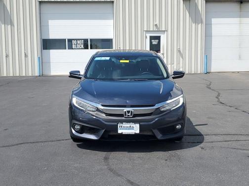2018 Honda Civic Touring