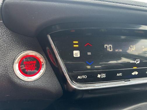 Crystal Black Pearl 2021 Honda HR-V EX