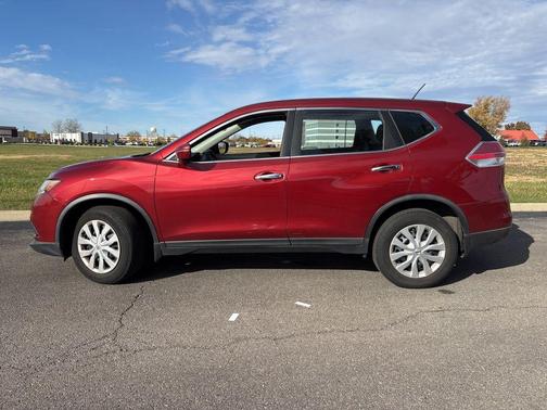 2015 Nissan Rogue S