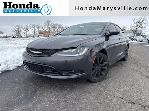 2016 Chrysler 200 S