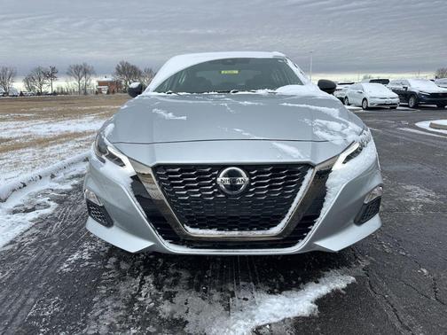 2020 Nissan Altima 2.5 SR