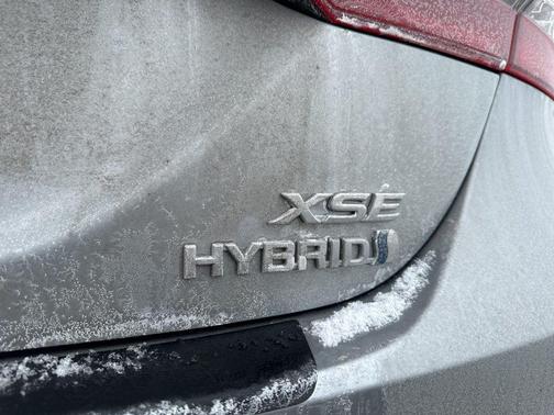 2024 Toyota Camry Hybrid XSE