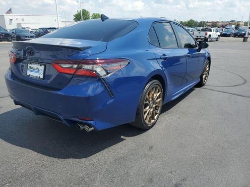 2023 Toyota Camry SE Nightshade