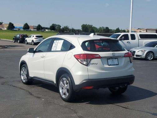 2022 Honda HR-V LX