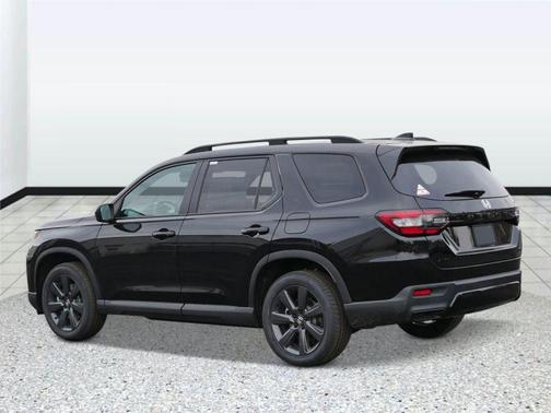Crystal Black Pearl 2026 Honda Pilot Sport