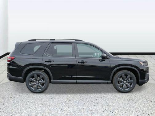 Crystal Black Pearl 2026 Honda Pilot Sport
