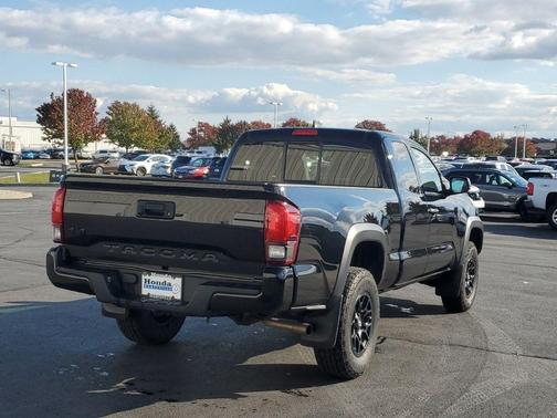 2019 Toyota Tacoma SR