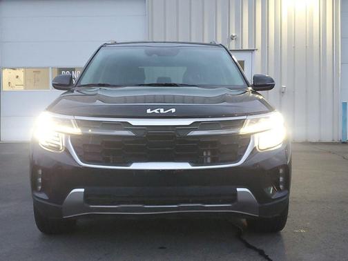 2024 Kia Seltos SX