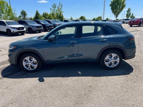 Pearl 2024 Honda HR-V LX