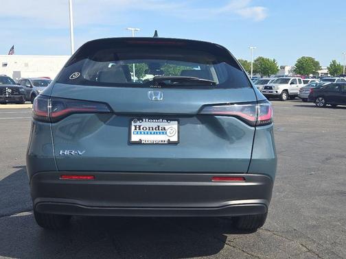 Pearl 2024 Honda HR-V LX