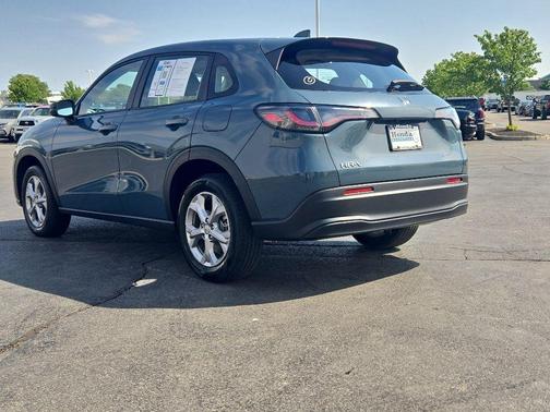 Pearl 2024 Honda HR-V LX
