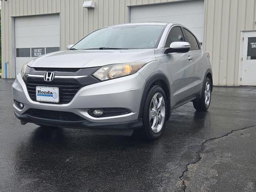Alabaster Silver Metallic 2016 Honda HR-V EX