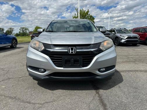 Alabaster Silver Metallic 2016 Honda HR-V EX