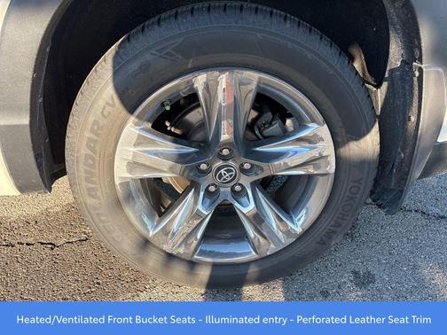 2019 Toyota Highlander Limited Platinum