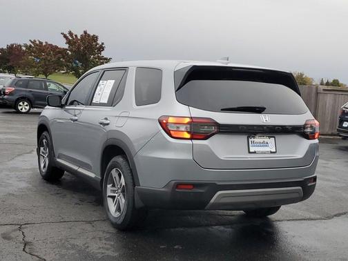 2024 Honda Pilot EX-L 7-Passenger