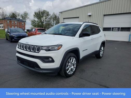 2022 Jeep Compass Latitude Lux