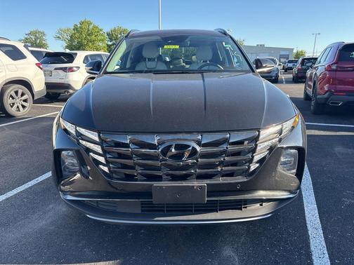 Phantom Black 2023 Hyundai TUCSON Limited
