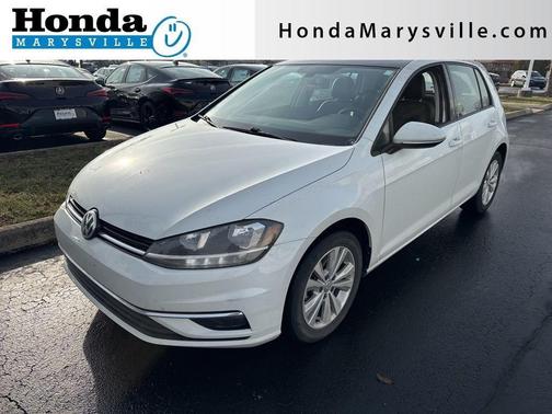 2018 Volkswagen Golf TSI SE